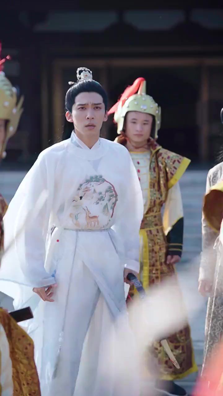 复仇女帝：拐个国师做皇后 第1-20集